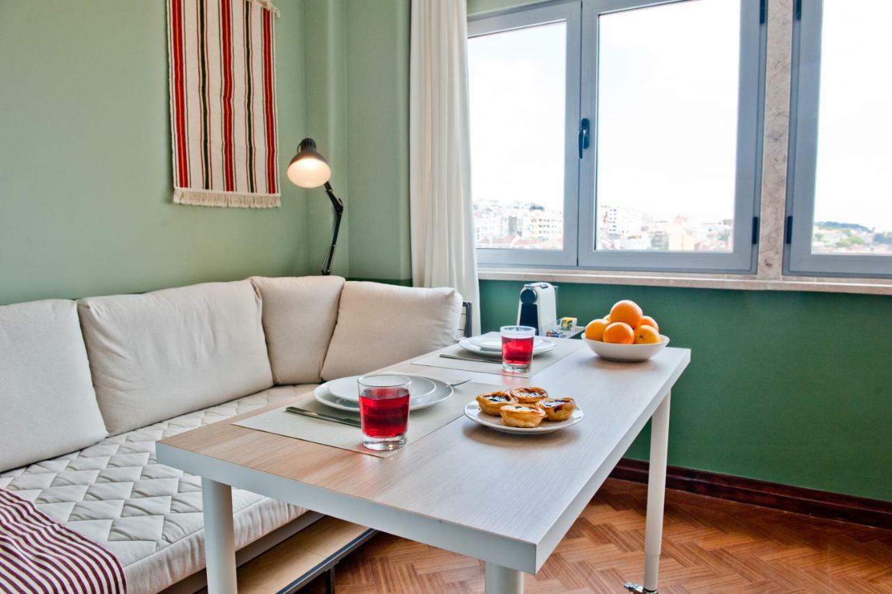 Champagne Vibes In Lisbon - By Misha'S Place 5C Luaran gambar